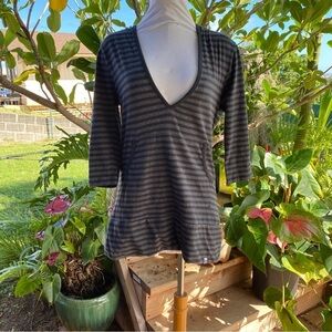 Roxy black and gray striped hoodie top
